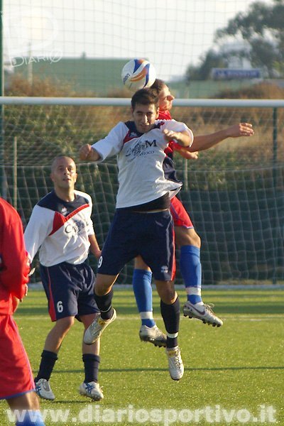 Bruno Carrus in contrasto aereo